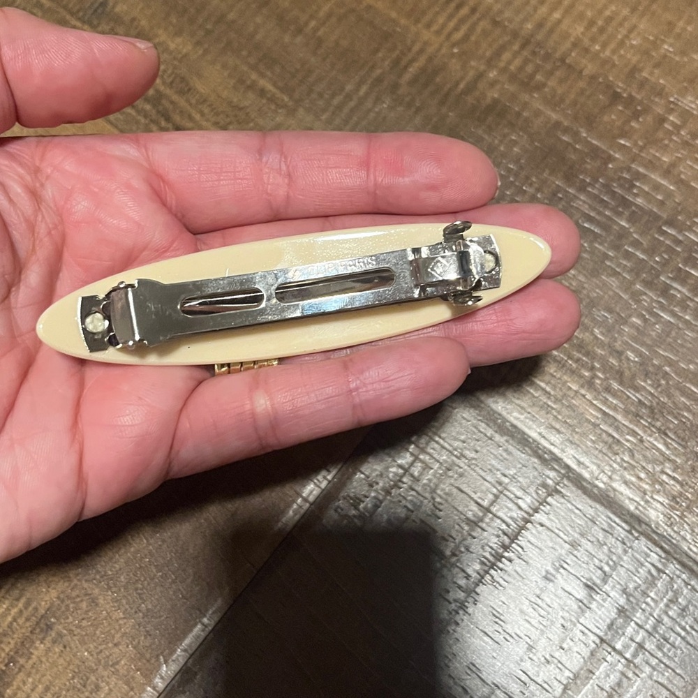 Handmade hair clips - Picture 2 of 2